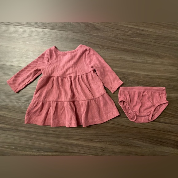 Carter's Dusty Rose Waffle knit long sleeve dress with Baby Bloomers size 6M - Picture 6 of 7